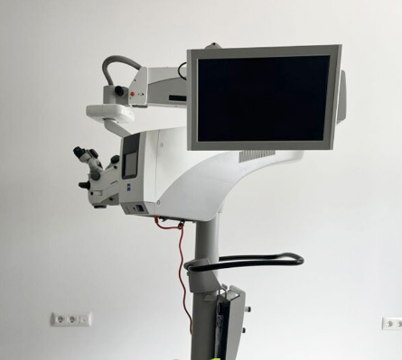 ZEISS Opmi Lumera 700 Surgical Microscopes