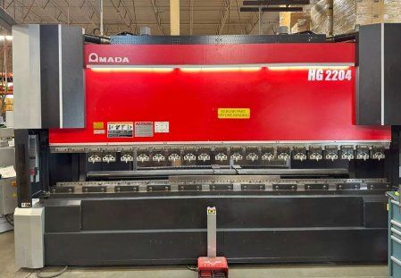 Amada HG2204 247 tons