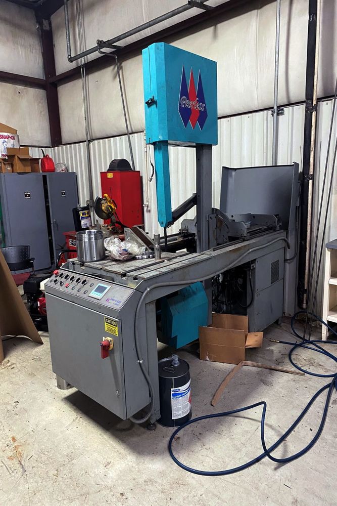 Peerless V1860 C Vertical Band Saw