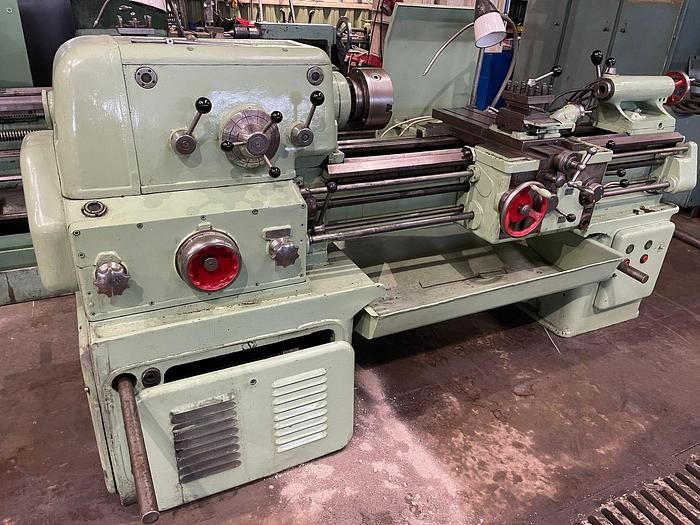 TUB Engine Lathe 2800 rpm TUB 32 x 1000 lathe