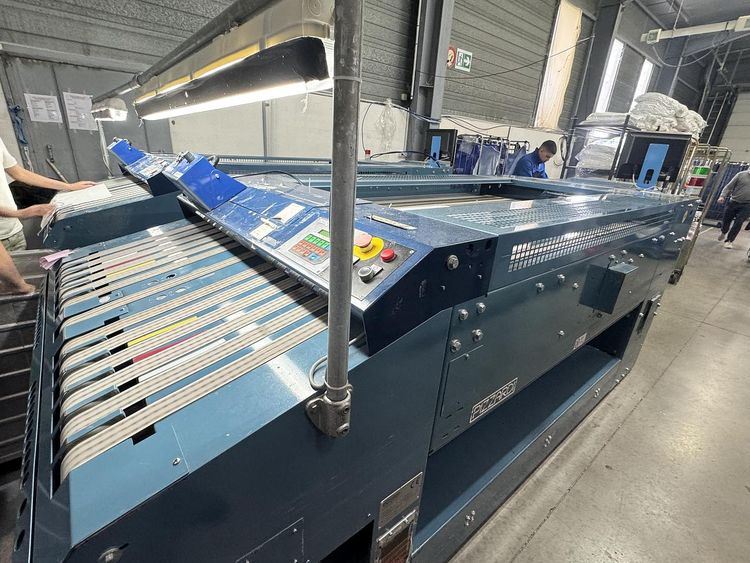 2 Pizzardi Towel Folder 12.18-90.40