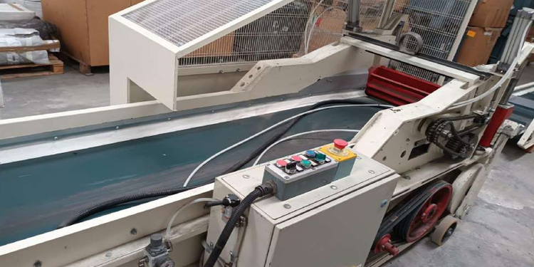 Gamba guillotine cutter