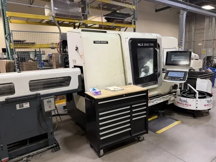 DMG Fanuc 4000 RPM MORI NLX2500SY/700 3 Axis