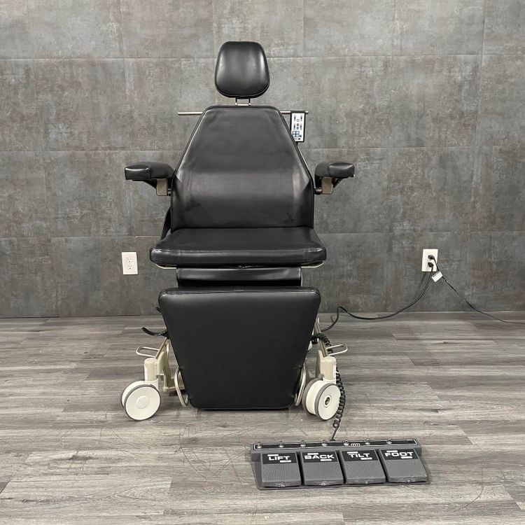 MTI 440L Power Surgery Chair