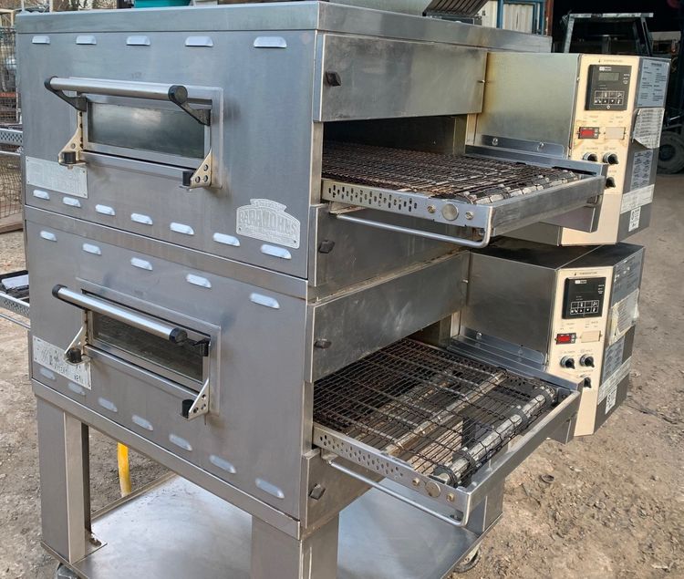 Marshall, Middleby STACKED GAS PIZZA CONVEYOR OVENS