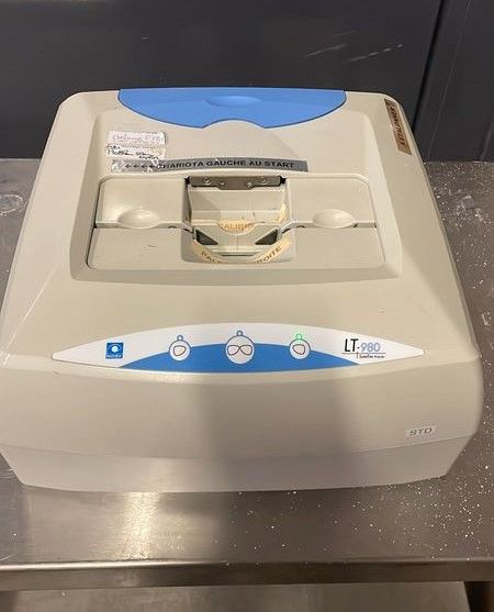 Nidek ME 900 with LT-980