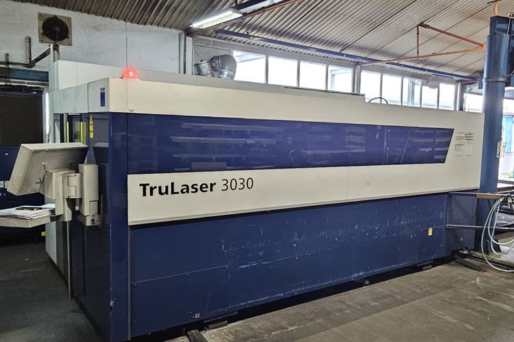 Trumpf TruLaser 3030 fiber (L49) Siemens Sinumerik 840 D SL