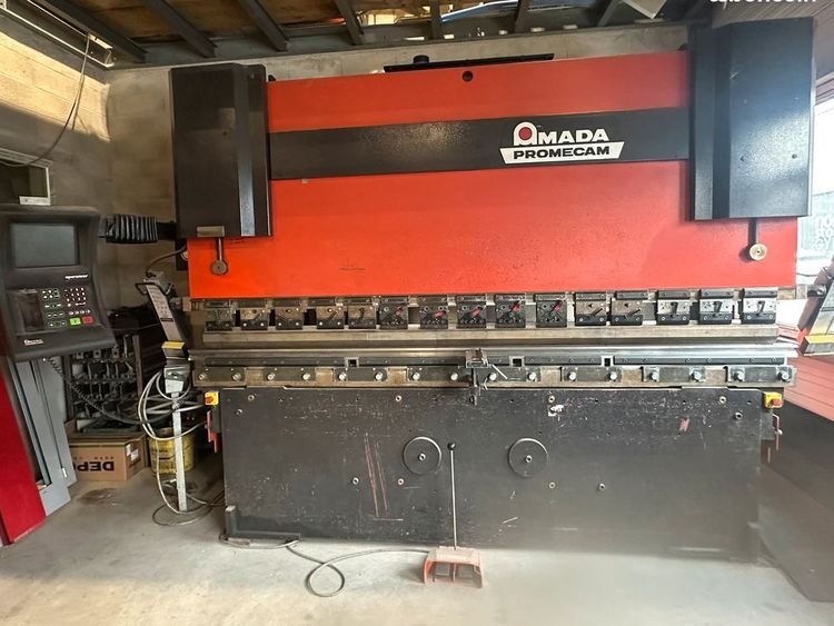 Amada HFBO 125-3 Press Brake with Tooling 125 T