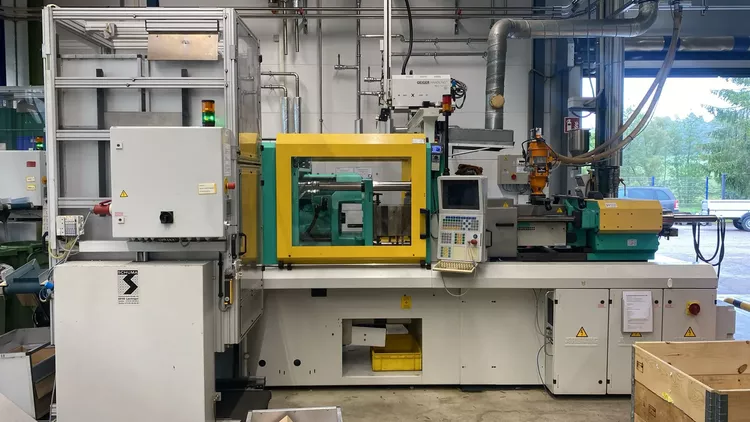 Arburg 470 S 1300-675 130 T