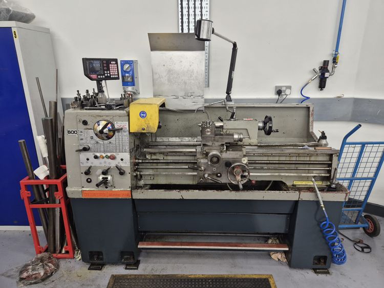 Colchester Engine Lathe 2500 rpm Master 2500
