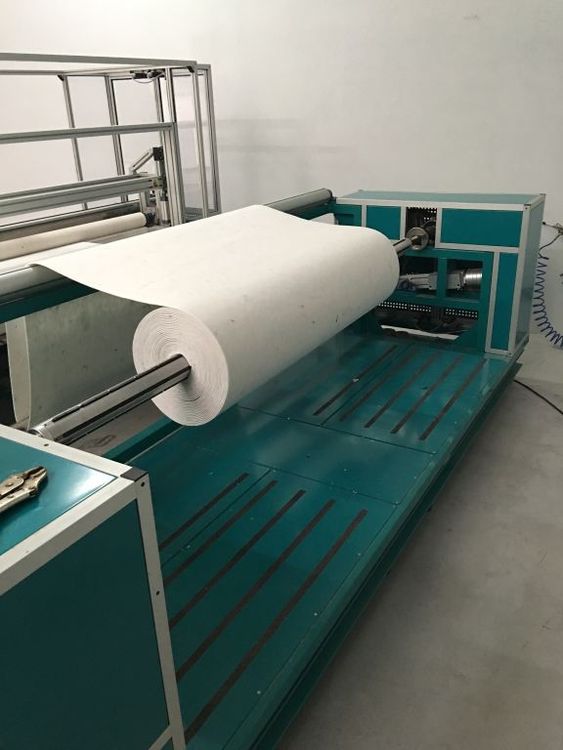 Rexel for cutting nonwoven fabrics / textile fabrics / natural and artificial leather