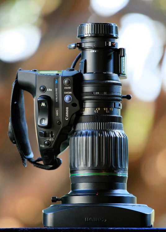 Canon HJ14ex4.3 IRSE 14x 2/3" HDXS Wide-Angle ENG Lens