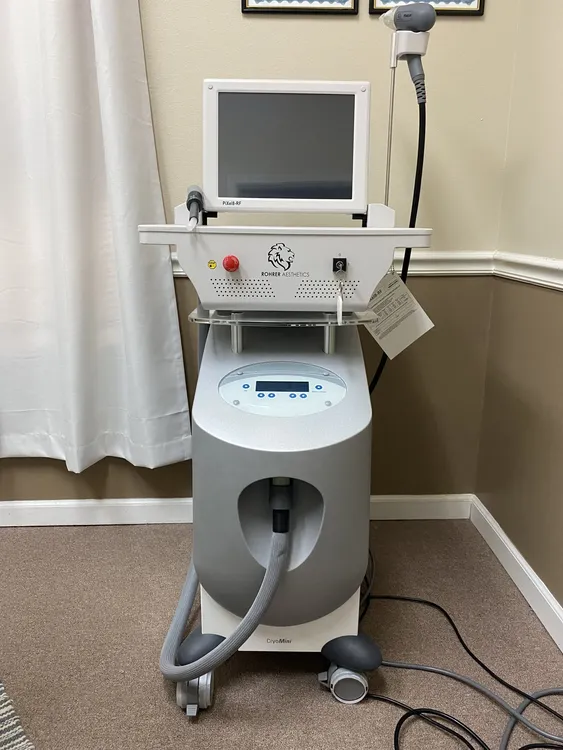 Rohrer Pixel8  RF Microneedling Device & Zimmer Cryo Mini Chiller