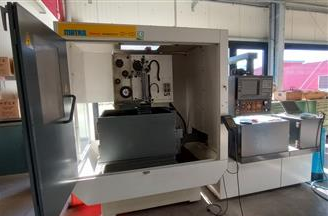 Fanuc Robocut Alpha-1C Wire Erosion Machine