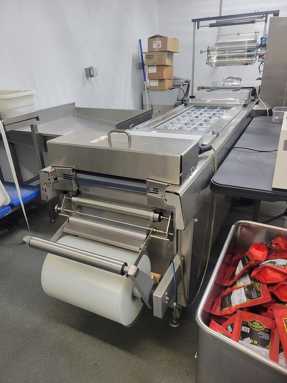 Multivac F100, Thermoformer with printer