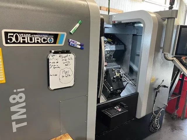 Hurco CNC Control 4,000 RPM TM8I 2 Axis