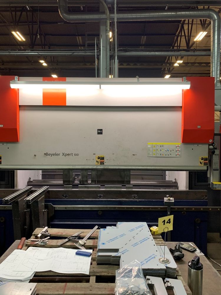 Bystronic Xpert 100 x 3100 CNC Press Brake 112 Ton