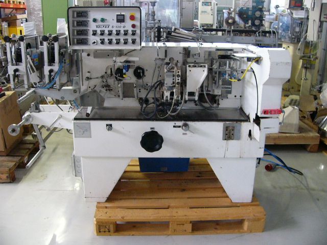 Volpak S-130-D 3 , side seal sachet machine