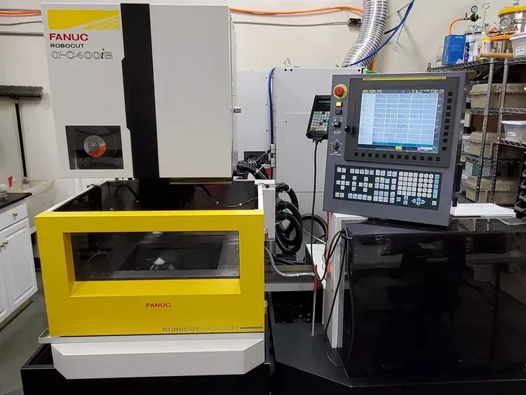 Fanuc Robocut Alpha C400iB