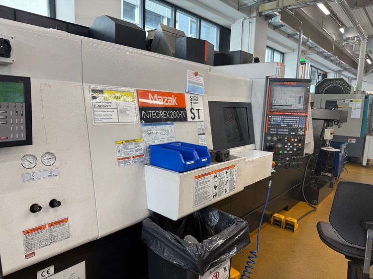 Mazak Mazatrol Matrix 4600 rpm INTEGREX 200-IVST  5 Axis