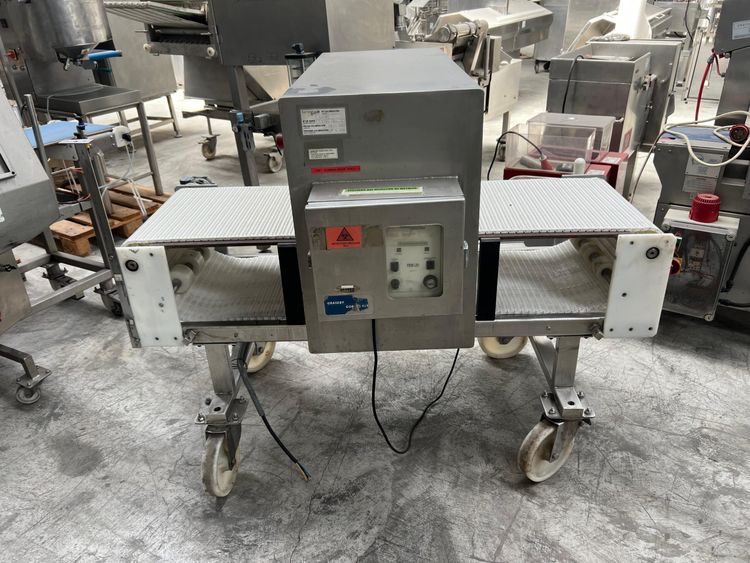 Graseby METAL DETECTOR