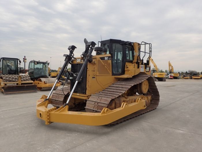 Caterpillar D6T LGP Dozer