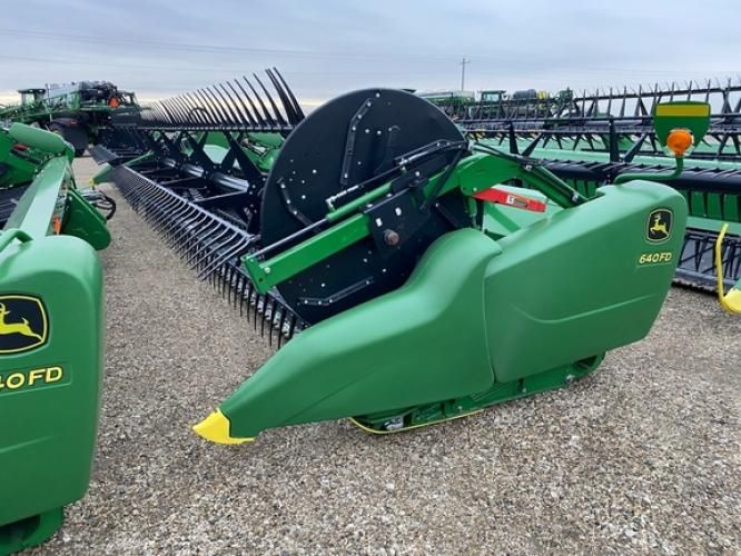 John Deere 640FD Combine Platforms