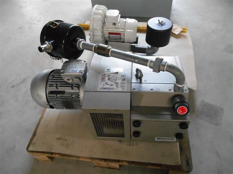 Becker KVT 3.80, Vacuum compressor