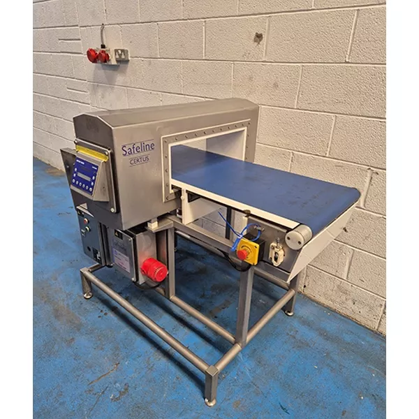 Safeline Metal Detector
