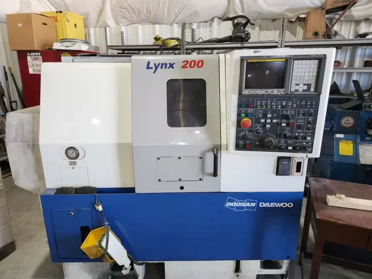 Daewoo CNC Control 4500 RPM LYNX 200B 2 Axis