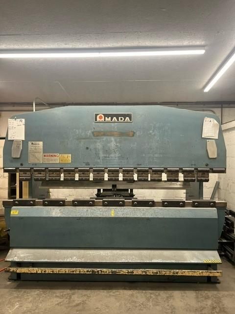 Amada RG100 110 Ton