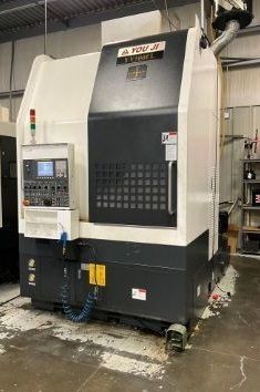 You Ji FANUC 0I TF 2,000 RPM YV-500EL 2 Axis