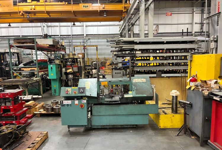 W.F.Wells W-9-1 Band Saw SemiAutomatic