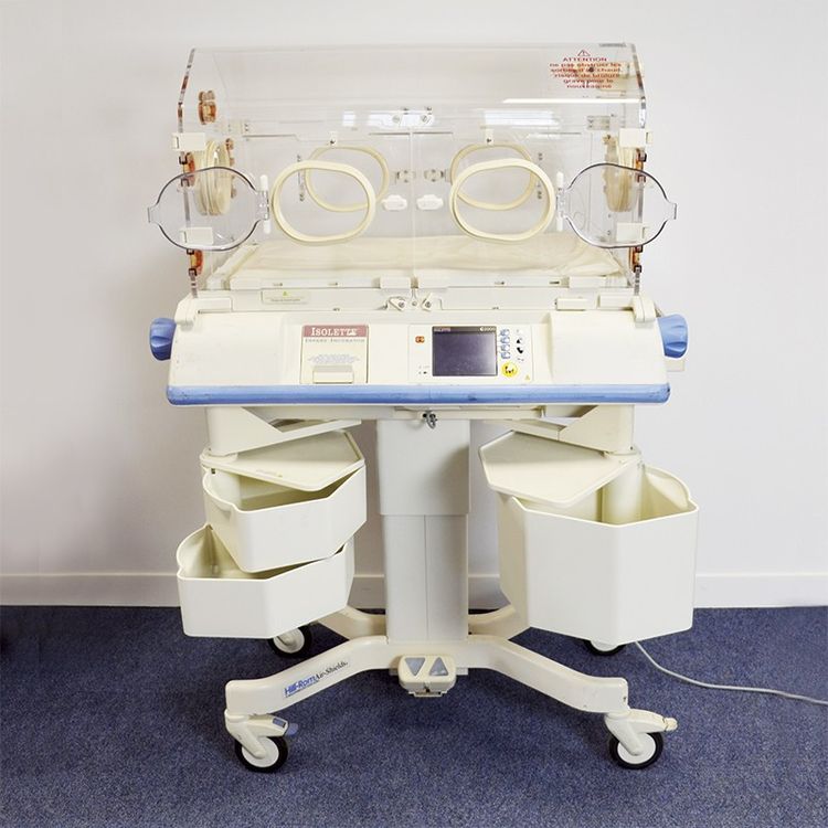 Air Shields Isolette C2000 Incubator