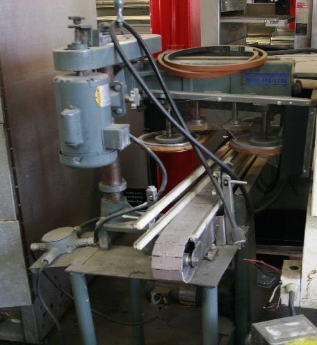 Others Roll Tite Jar Capping Machine