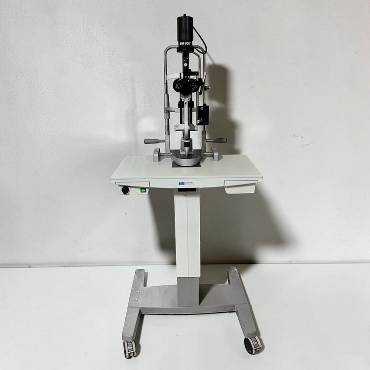 Haag Streit BM 900 Slit Lamp