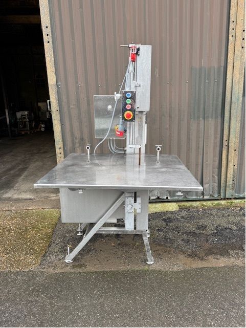AEW 400 Bandsaw