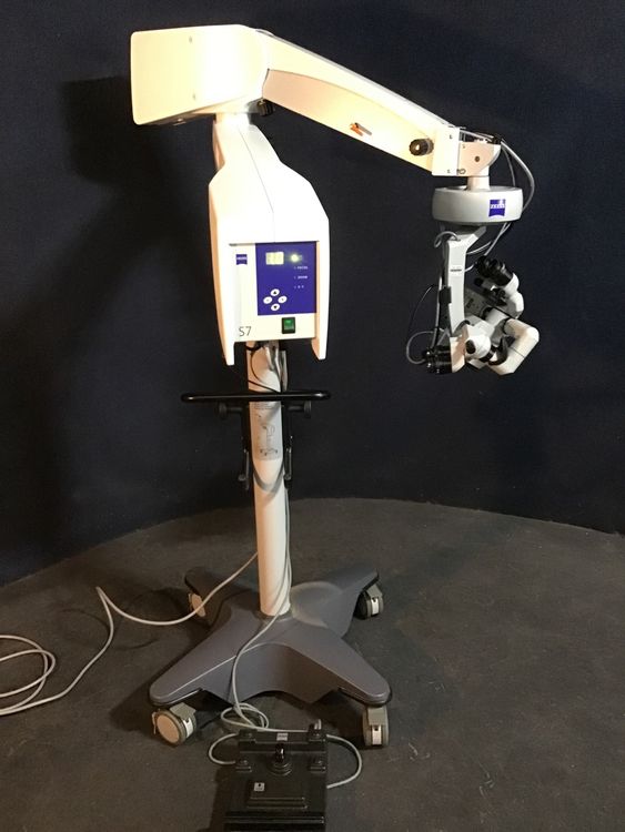 ZEISS OPMI Visu 160 Surgical Microscope