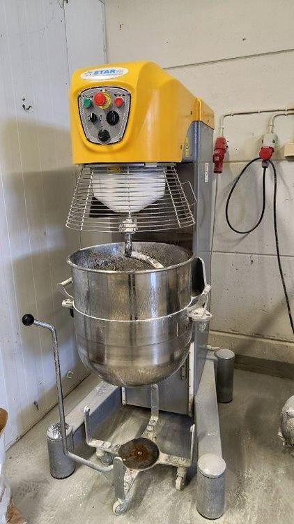 Star Mixer