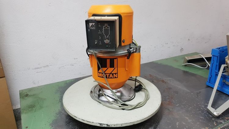 Motan Hopper loader