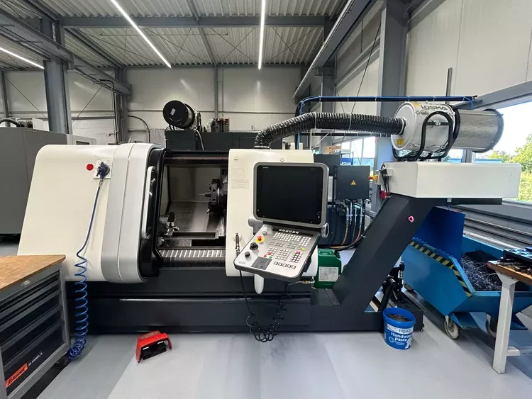 DMG Siemens 840 D ShopTurn 4500 rpm NEF 400 V1 2 Axis