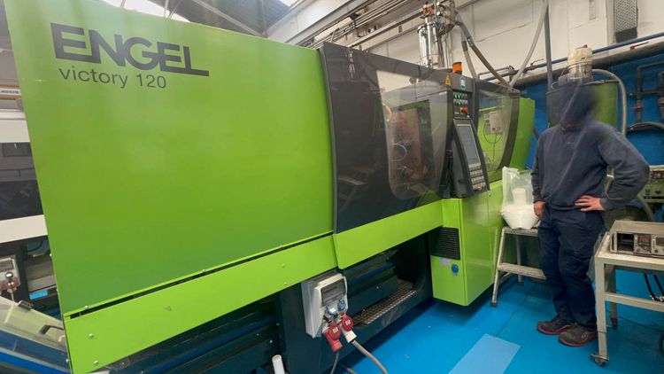 Engel Victory VC 200 / 120 Spex 120 T