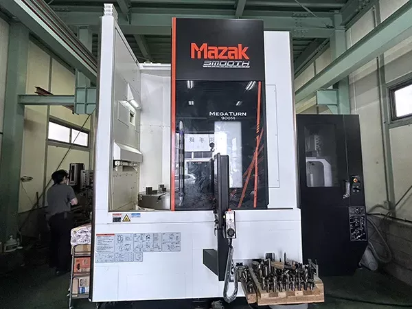 Mazak Megaturn 900M Maximum Swing 39.7"