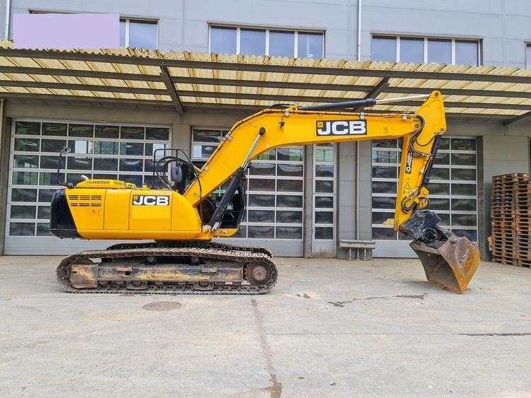 JCB JS210 LC (22to) Tracked Excavator