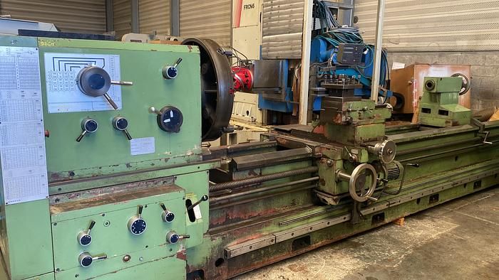 Gurutzpe ENGINE LATHE Variabl SUPER