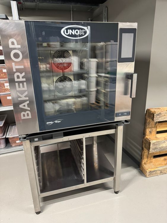 Unox BakerTop - XEBC-06EU-E1R combi steamer / in-store oven