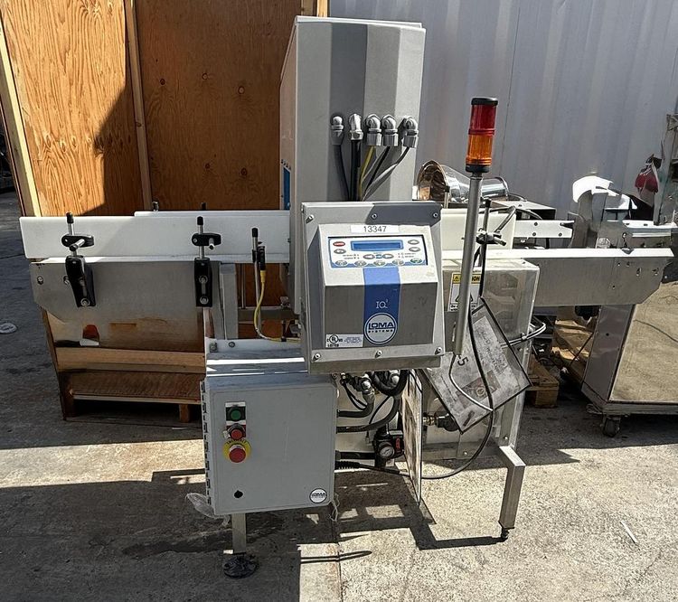 Loma IQ3 Metal Detector