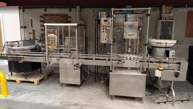 King 4 Head Liquid Filling & Capping Line