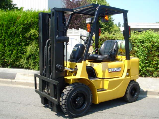 Caterpillar GP25K LP Gas Forklift 2,500 kg