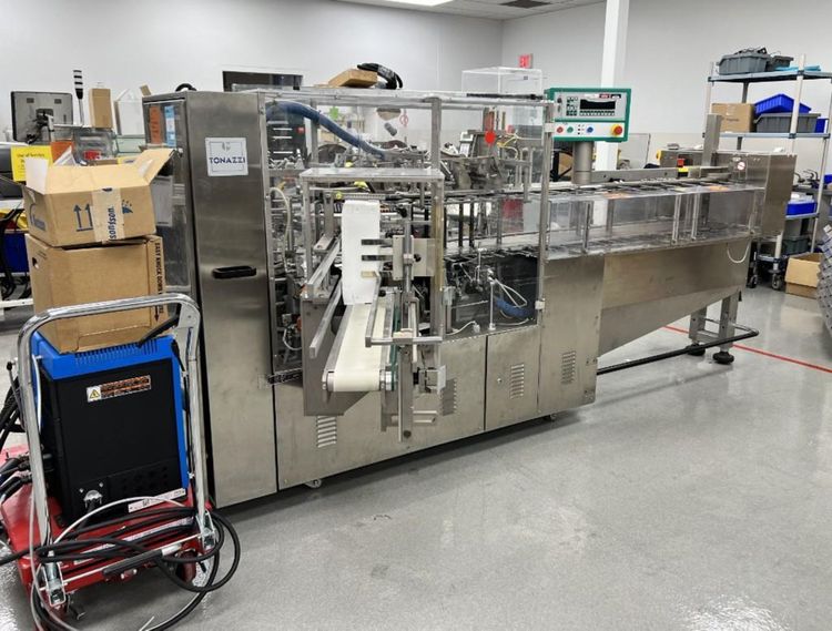 Tonazzi Poly 900 Cartoning Machines/Case packers